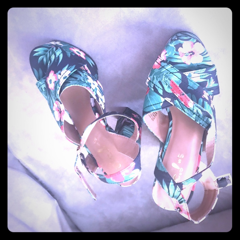 Floral summer heels